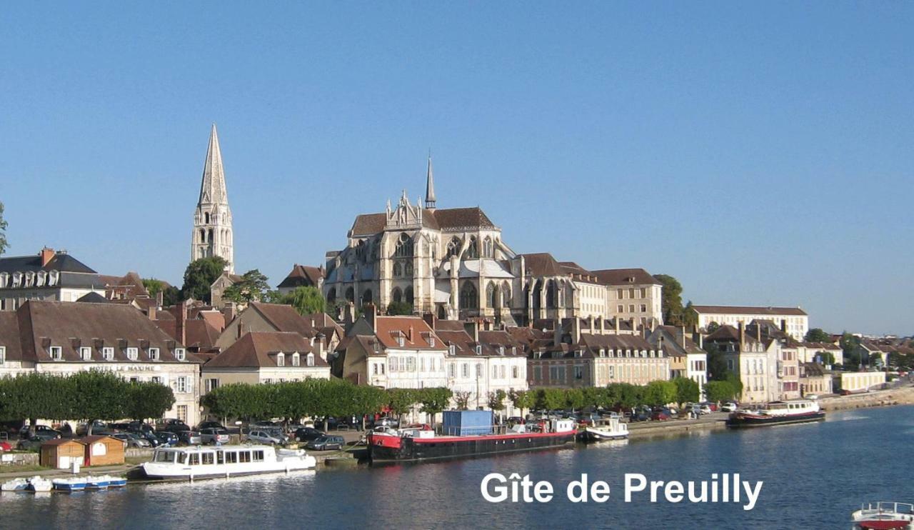 Gite De Preuilly Auxerre Εξωτερικό φωτογραφία